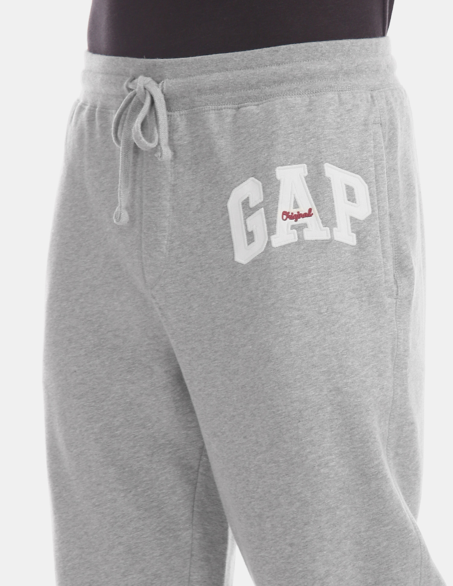 GAP Men Casual Bottomwear 49221301000 NA Grey