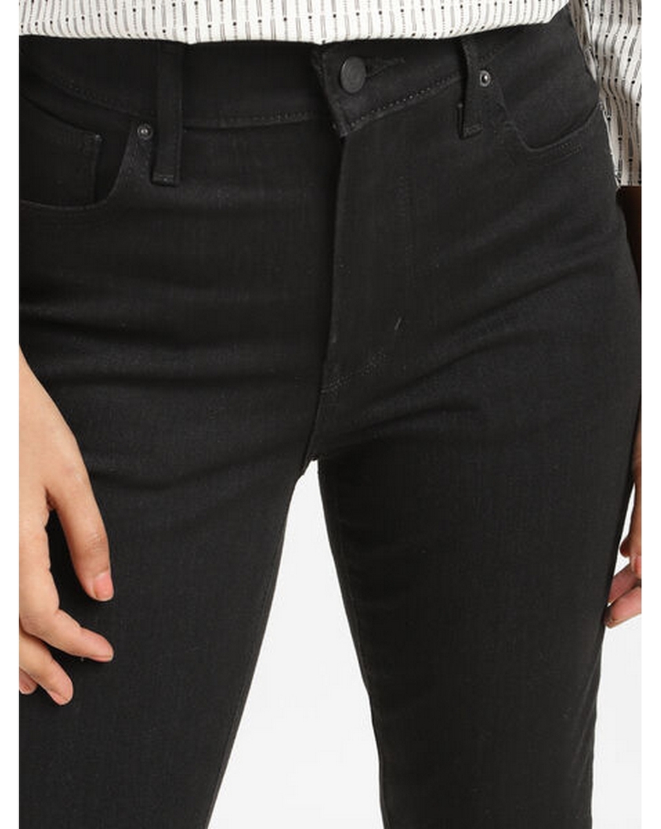 Levis Ladies Solid Flat Black Skinny Fit Jeans
