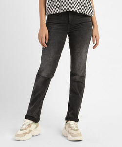 Levis Ladies Slim Fit Onyx Black Solid Casual Jeans