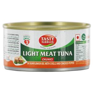 Tasty Nibbles Tuna Chunks in Sunflower Oil with Chilli & Cracked Pepper 185g
