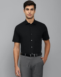 Louis Philippe Men Classic Fit Black Solid Formal Shirt