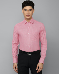 Louis Philippe Men Classic Fit Pink  Casual Shirt