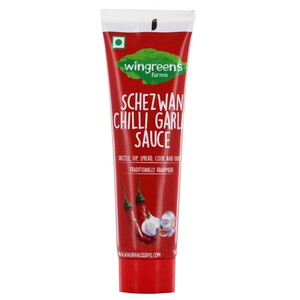 Wingreens Schezwan Chilly Garlic Sauce 100g