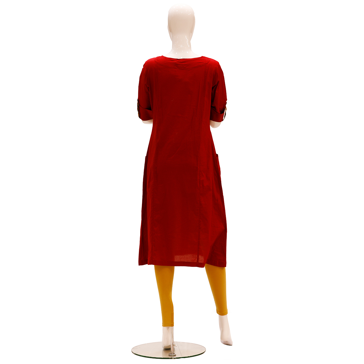 Geru Solid Color Straight Cut Kurta Styled With Pockets - Maroon